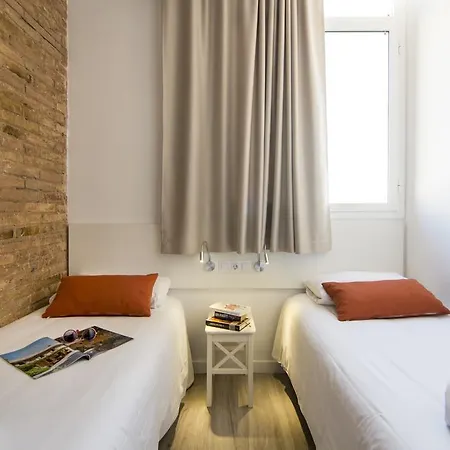 Apartment Happy People Sagrada Familia Barcelona