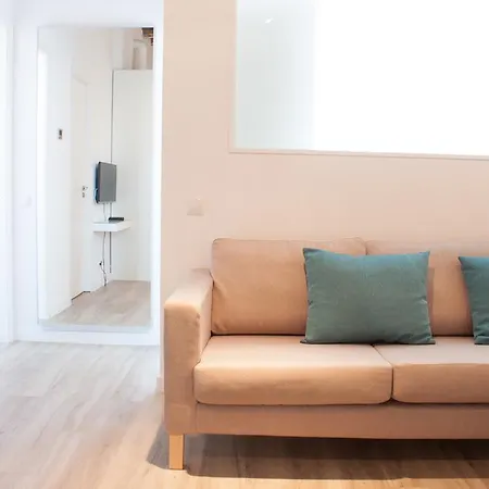 Apartment Happy People Sagrada Familia